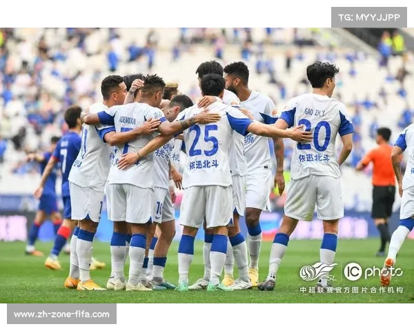 中超主场狂欢盛宴探索各队热血氛围的背后故事与情感交织 中超主场狂欢盛宴探索各队热血氛围的背后故事与情感交织